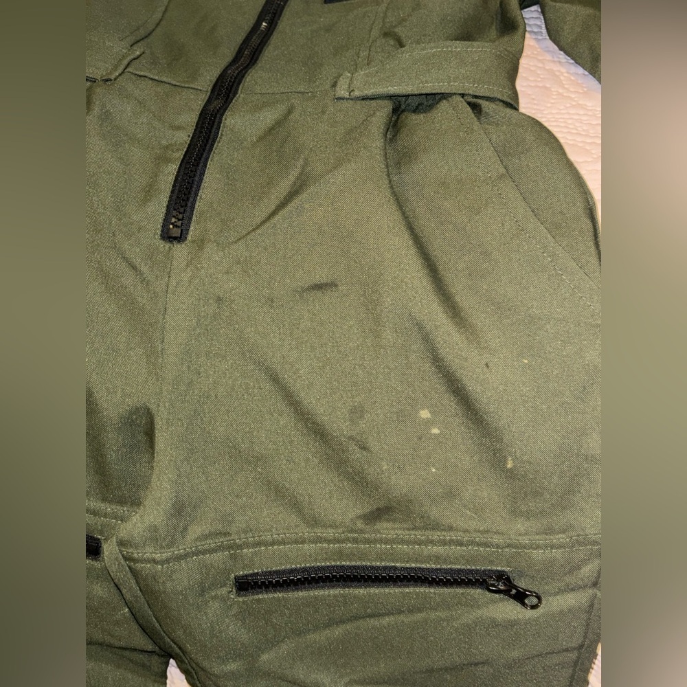 Top Gun Kids Green Flight Suit Costume - Picture 7 of 8